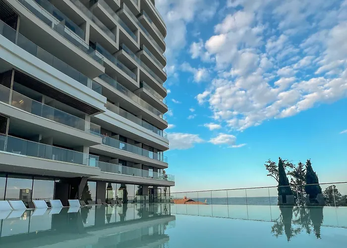 Grifid Noa Hotell 5*