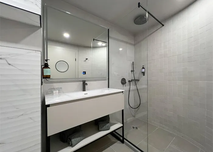 Hotell Grifid Noa 5*