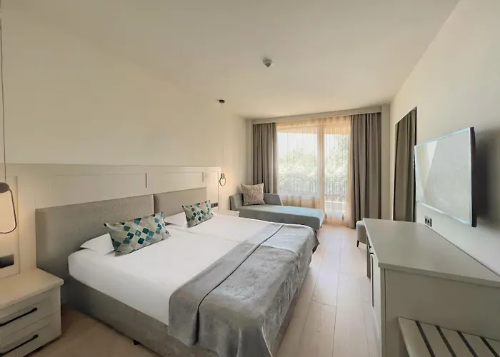 Grifid Noa Golden Sands