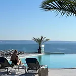 Szálloda Grifid Noa 5*