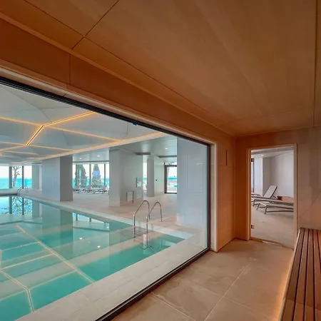 Grifid Noa Золотые Пески