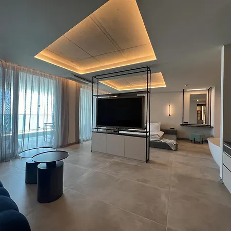 Отель Grifid Noa