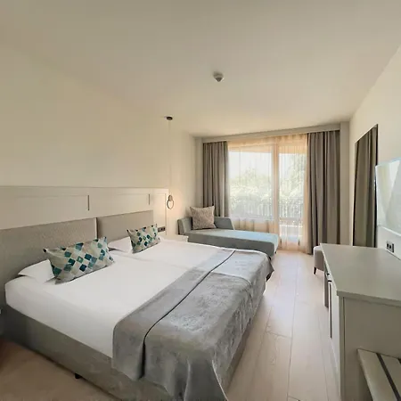 Grifid Noa Золотые Пески