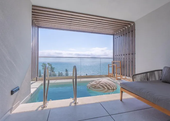 ホテル Grifid Noa 5*